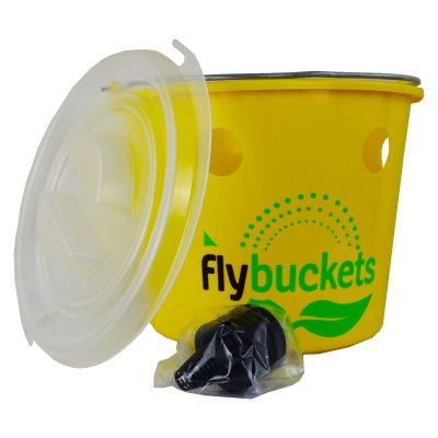Flybuckets fly trap - fly protection for horses (without attractant)