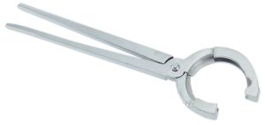 Bull nose ring pliers