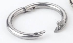 Bull nose ring screw