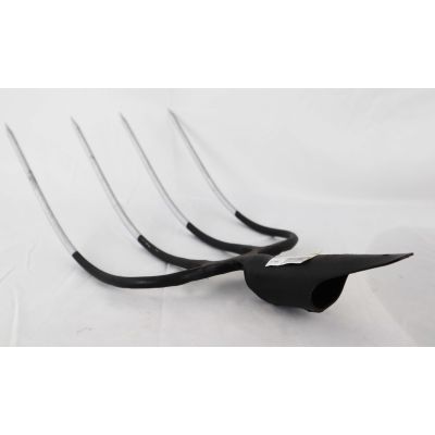 Victoria manure fork, 4 tines, 33 x 25 with spring duels