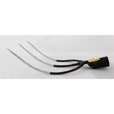 Pitchfork Victoria, 3 tines, 28 x 21 with duels