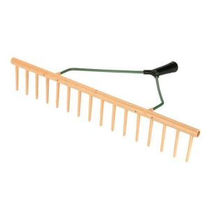 Plastic rakes, 64 cm wide