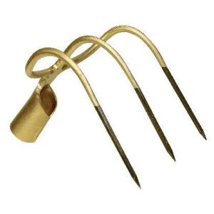 Manure hook 3 tines, 21 x 17 with duels