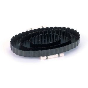 Steel Harrow oval, with wrist strap