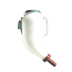 Dry feeding bottle 4 L incl. cleaner and plastic bracket