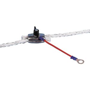 Fence cable eyelet/cable connection
