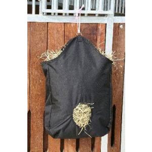 Hay bag black, 2 Aufhängeringe